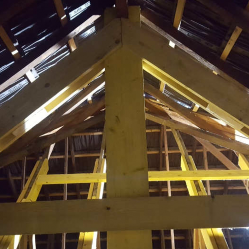 Reconstruction d’une toiture à l’école Jean Zay