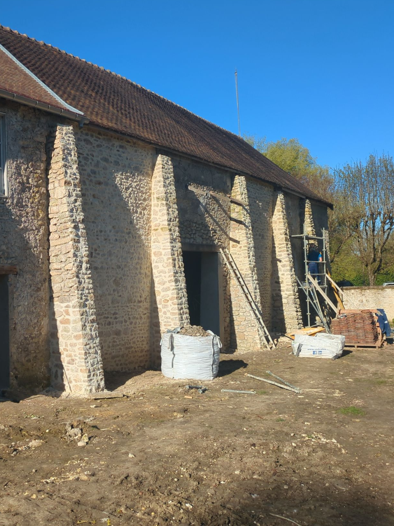 Ecole Saint-Bernard - Réhabilitation lourde et construction neuve bois et maçonnerie