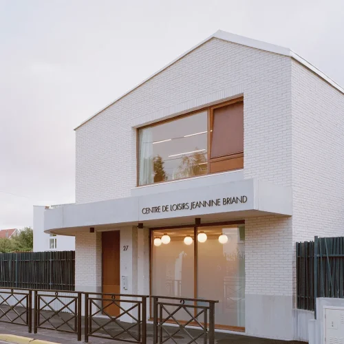 Extension d’une école maternelle et construction d’un centre de loisirs