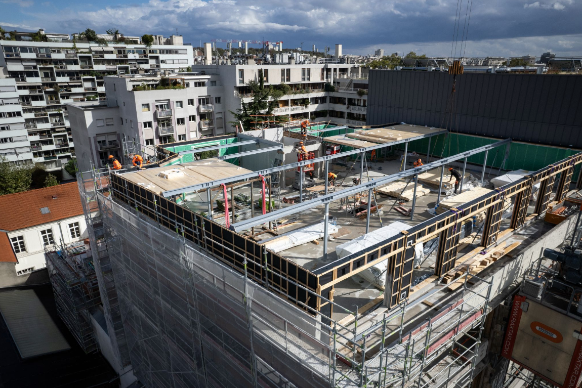 Parmentier Transformation d’un parking et surélévation bois