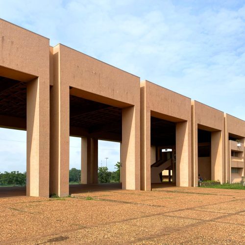 Programmation et appui à la réhabilitation du Lycée Scientifique de Yamoussoukro