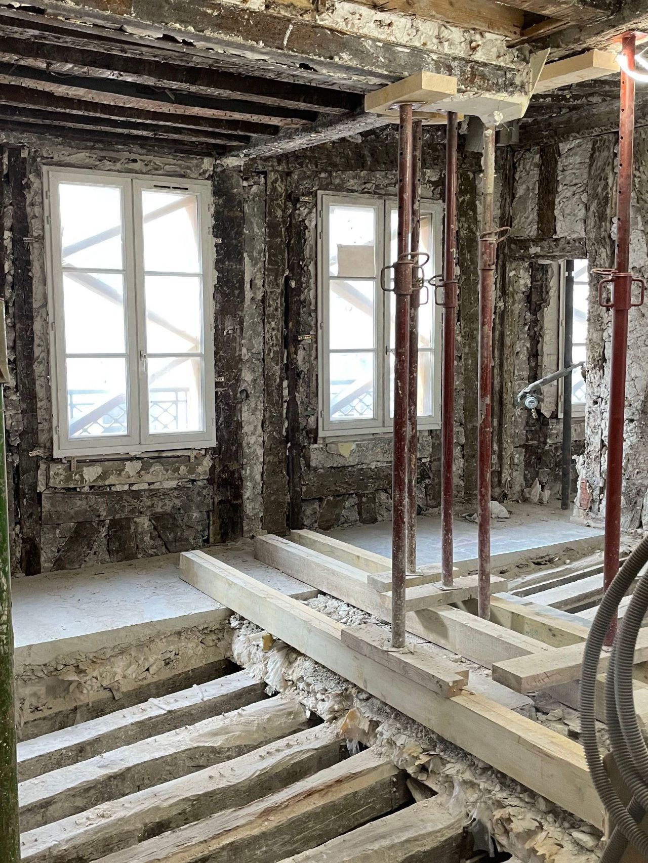 Réhabilitation d'un ensemble de bâtiments faubourien et haussmannien