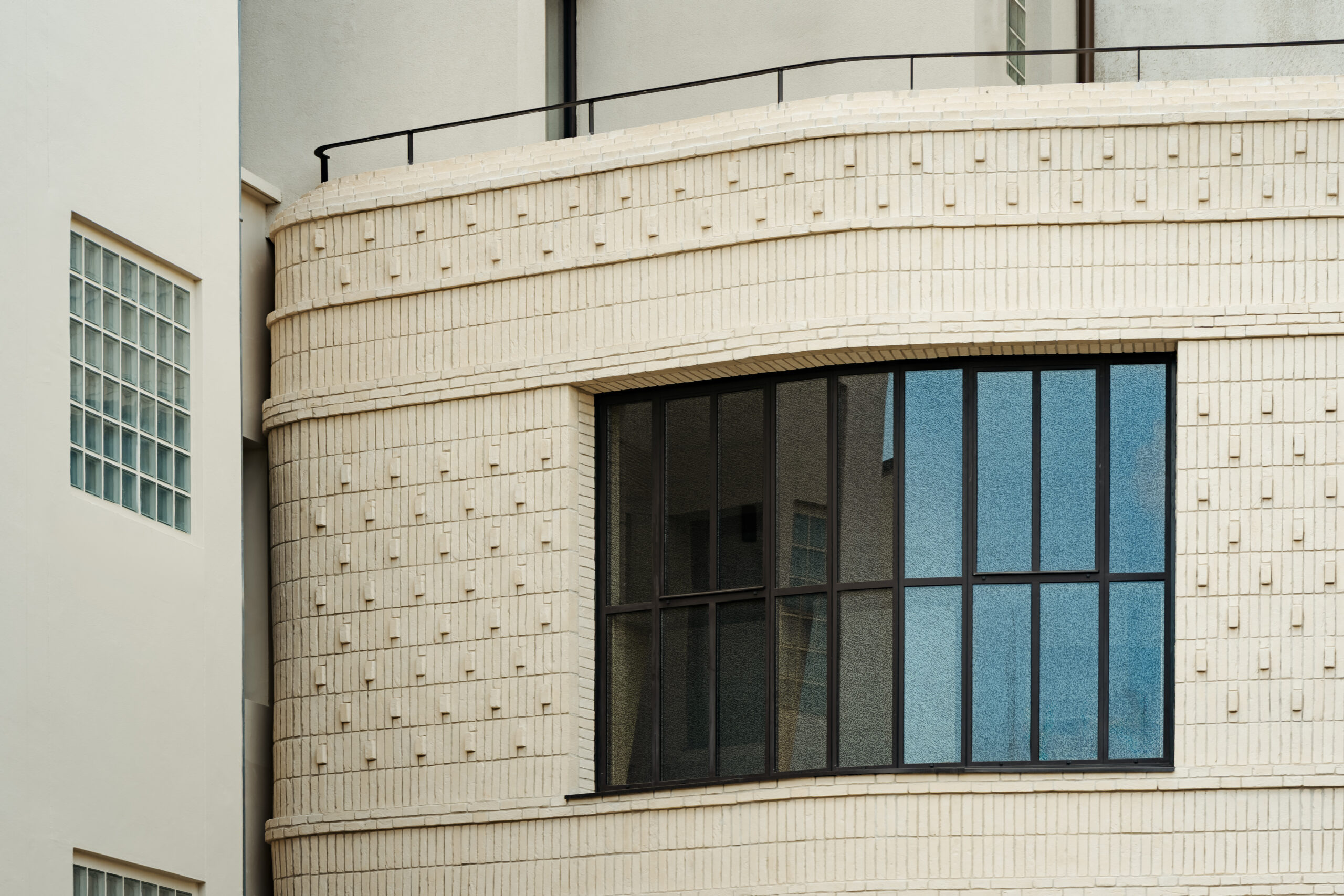 Réhabilitation et surélévation d’un bâtiment de bureaux