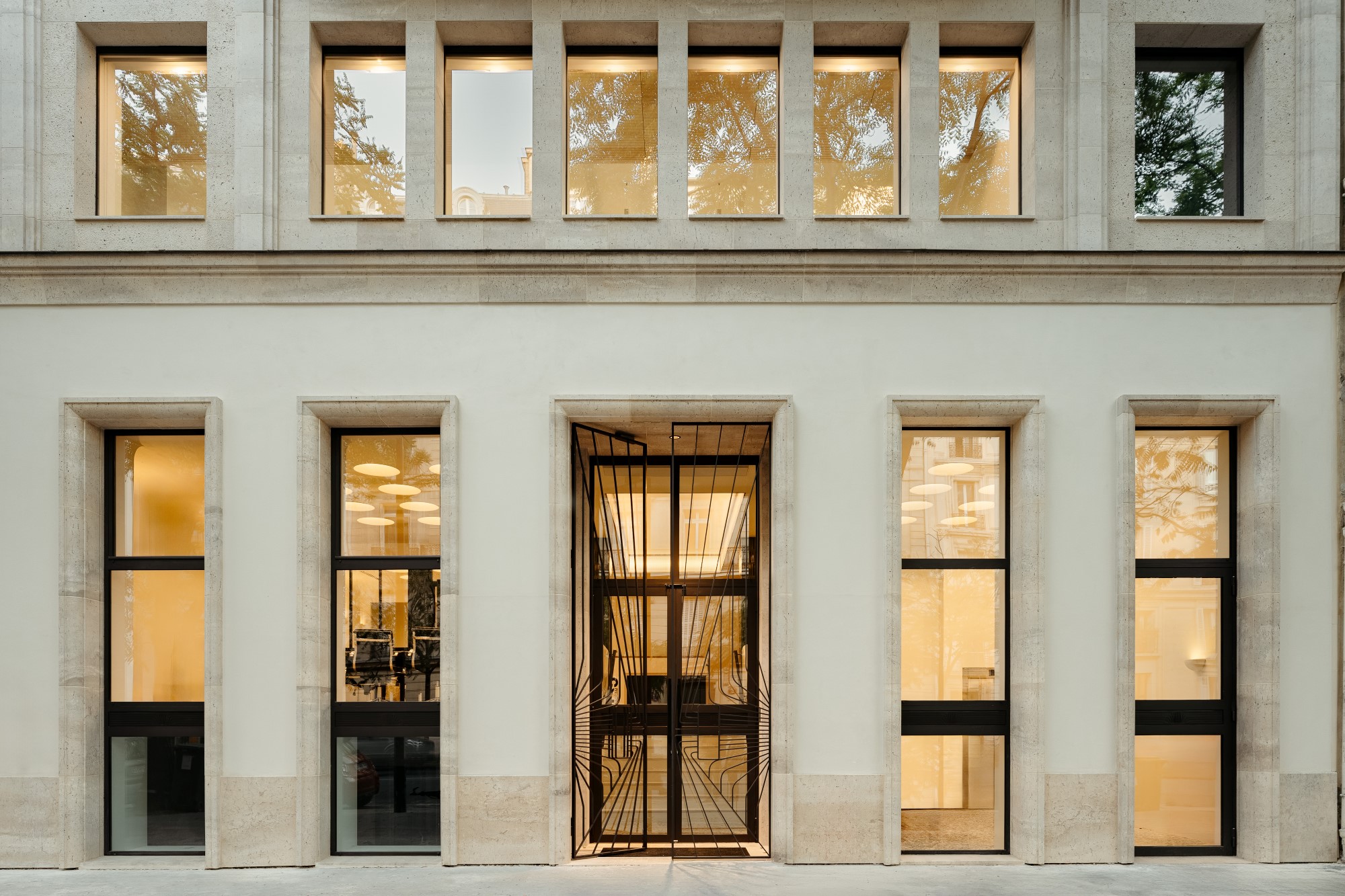 Réhabilitation et surélévation d’un bâtiment de bureaux