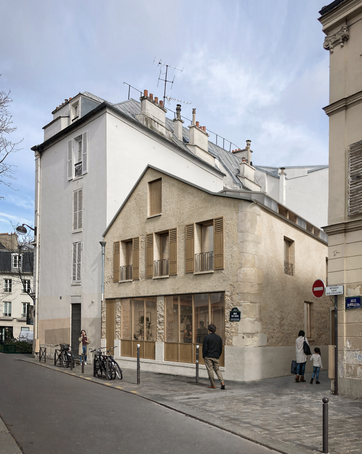 Réhabilitation & surélévation d'un immeuble de logements & commerce